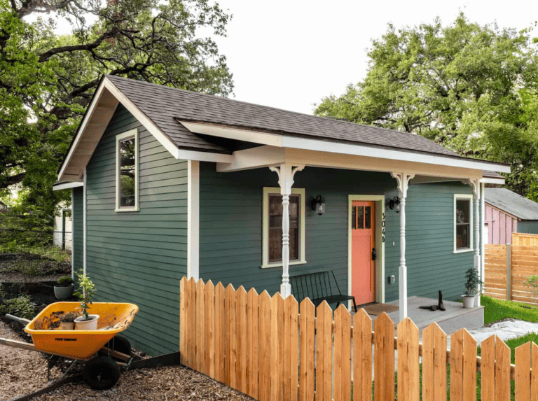 Building a Legal ADU in Austin: Permits, Cost, and ROI